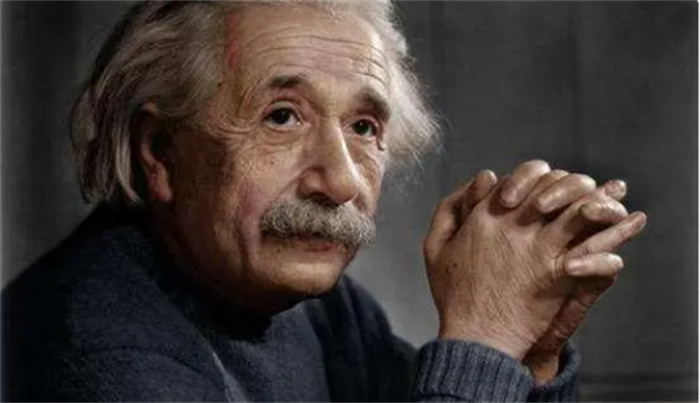 爱因斯坦的大脑和正常人有什么区别（大脑重量低于平均值）