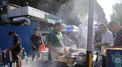 北京包子铺食客频频失踪 老板居然这么变态（人肉包）