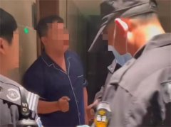 男子喝酒扰民 警察找他却被怀疑（深夜扰民）