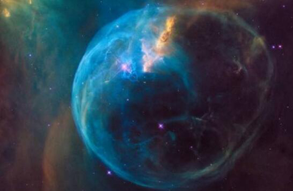 气泡星云：宇宙中漂浮的完美气泡（直径十光年）(图1)