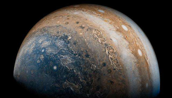 木星有几个地球大?木星可以装满1300个地球(图4)