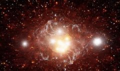 詹姆斯韦伯望远镜拍摄到世界首张宇宙红外图像，照片有个怪异之处