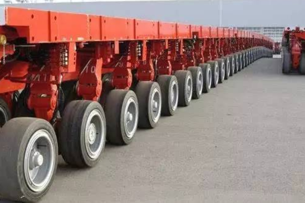 世界上轮子最多的卡车平板车smpt有1152个轮子
